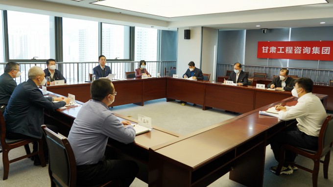 深入学习领会 扎实贯彻落实 开云app登录入口认真学习宣传贯彻党的二十大精神