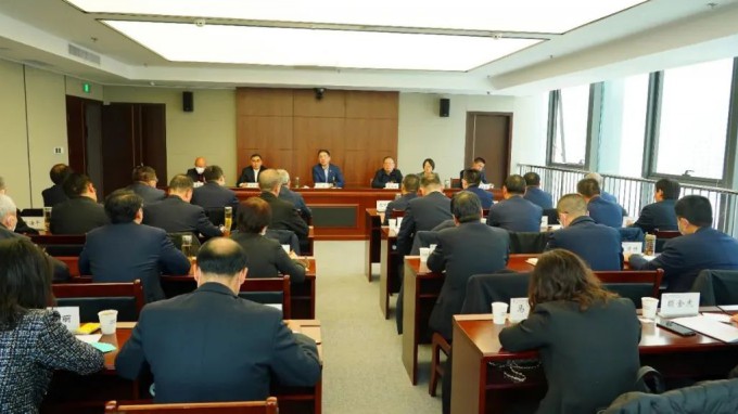 开云app登录入口专题传达学习全省“三抓三促”行动动员部署会议精神